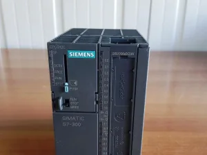 UNITÀ LOGICA PLC MOD. SIEMENS SIMATIC S7-300