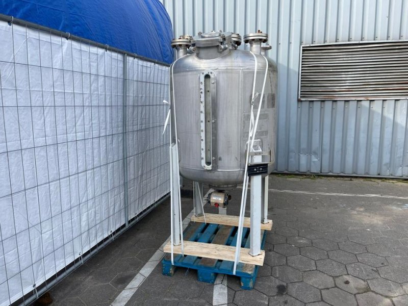 Vertical stainless steel tank / process vessel