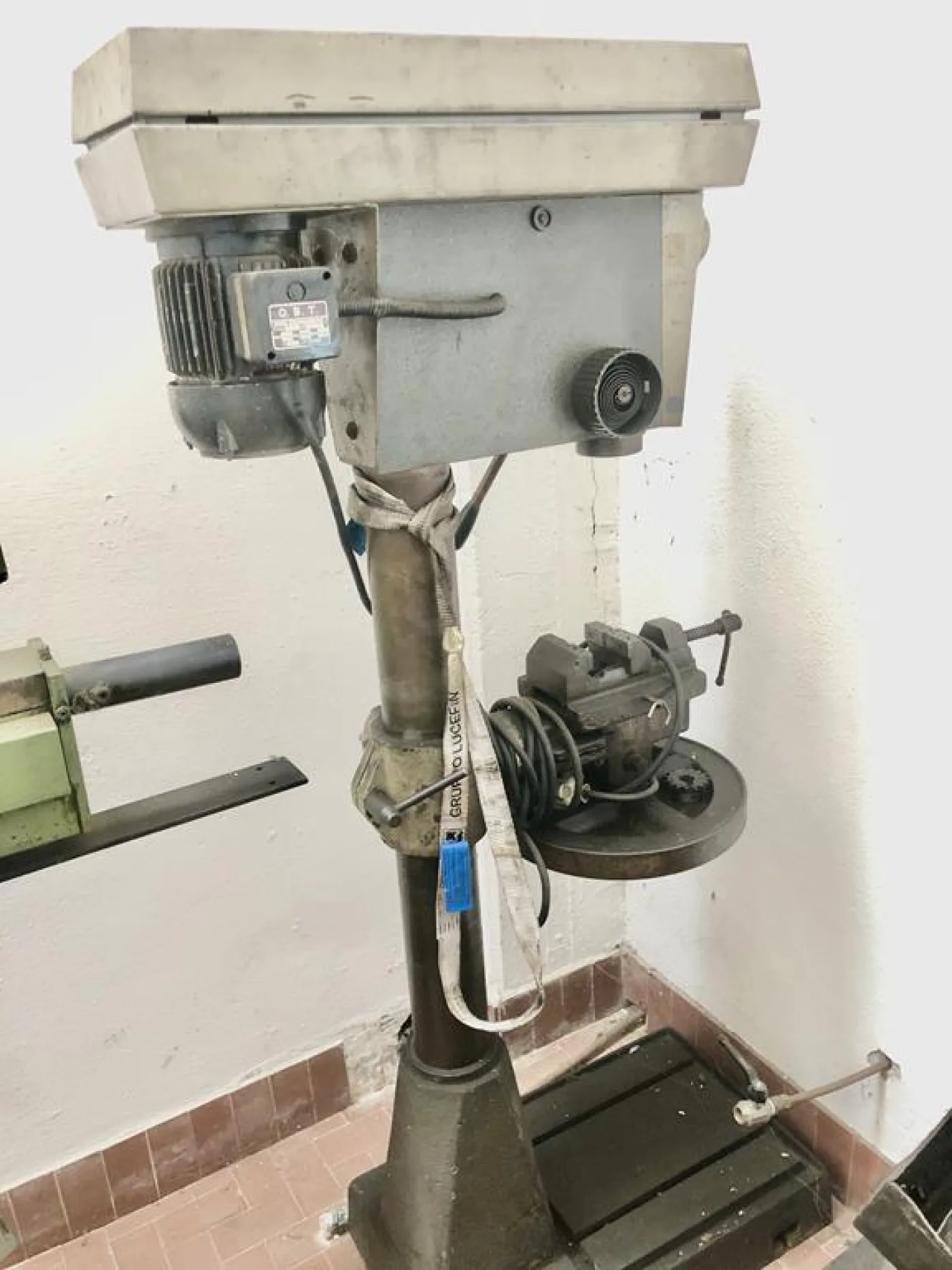 COLUMN DRILLING MACHINE, SUPER CONDOR - 25 - Laxmi Metal & Machines, Rohtak - 1