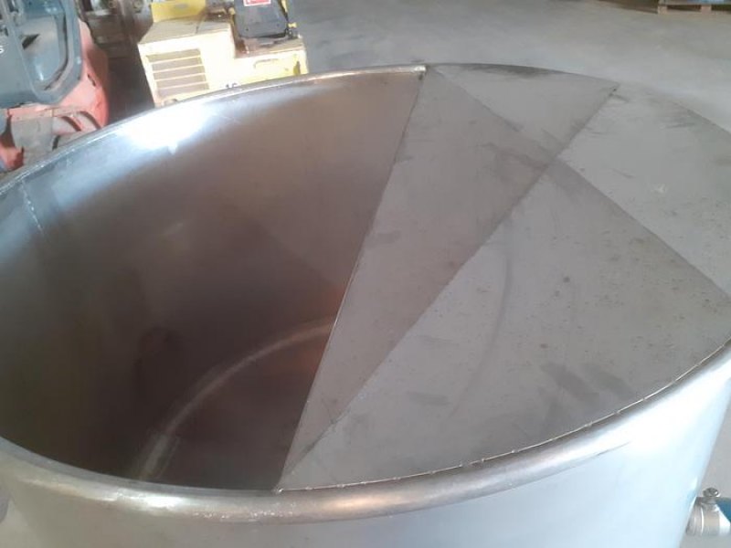 Panela de inox com sistema de fogão a gás