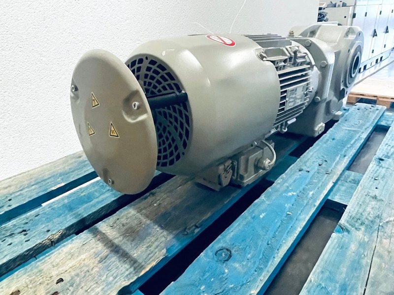 Siemens Getriebemotor KADS89-LE112ME4E-L32NH-IN