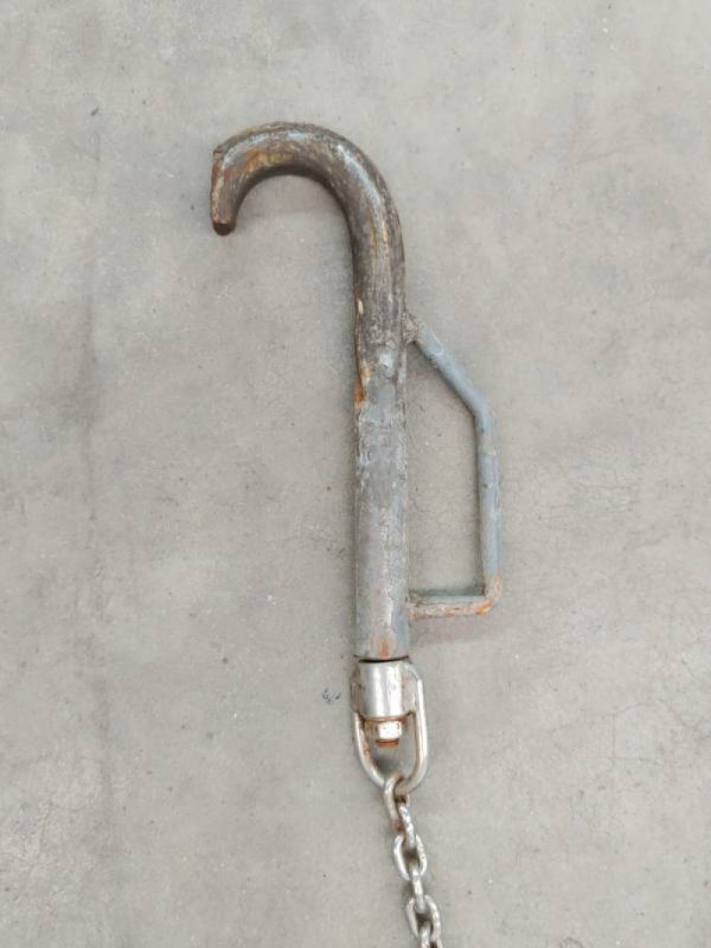 Bleeding hook