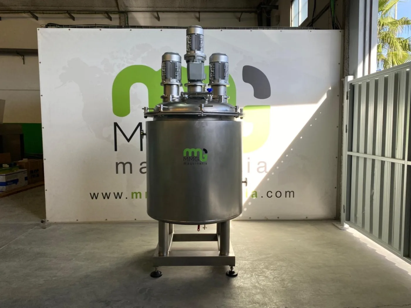 REACTOR 600L TRIPLE AGITACIÓN - 2