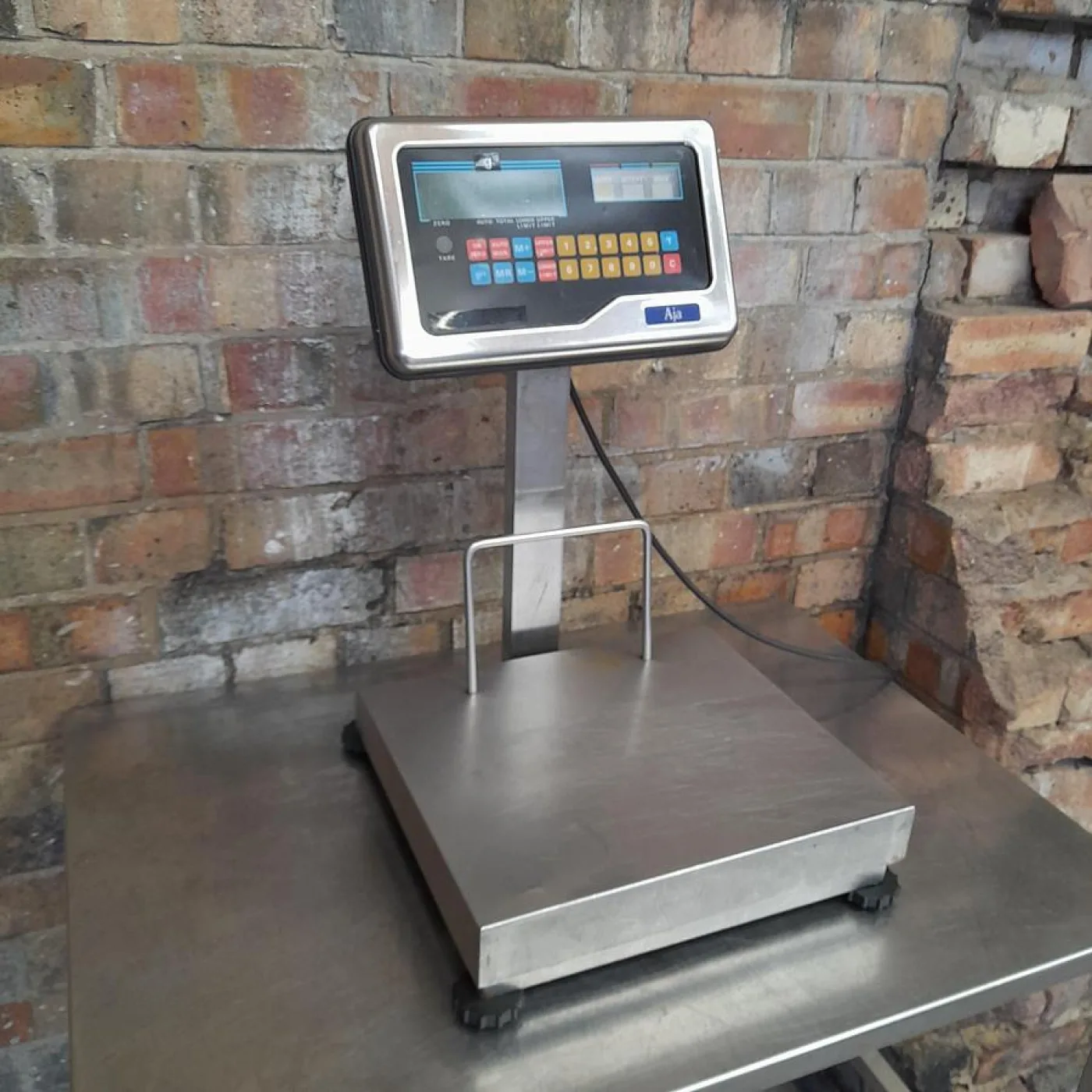 Yamato Digital Scales Weigher - 2