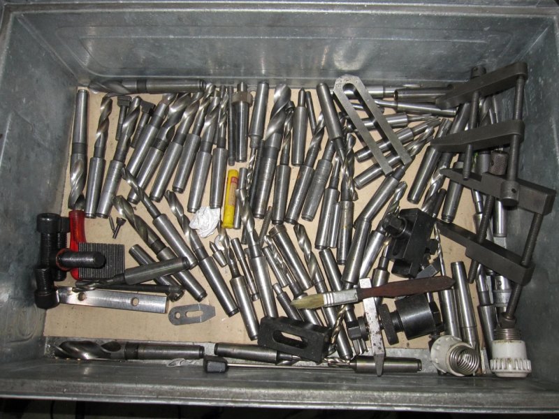 016476 - HAUSER 3 DR