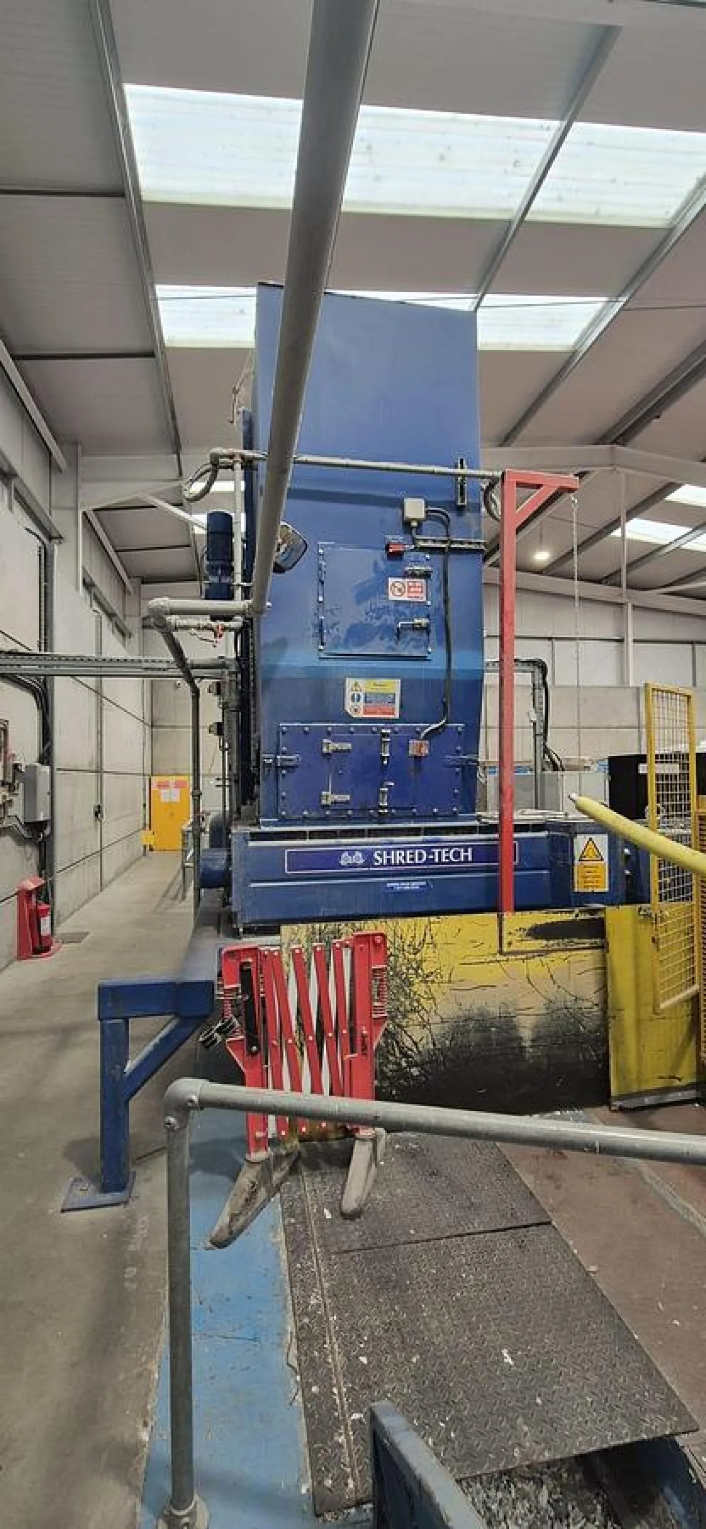 2008 Shred-Tech ST35 Twin-shaft Shredder - 3