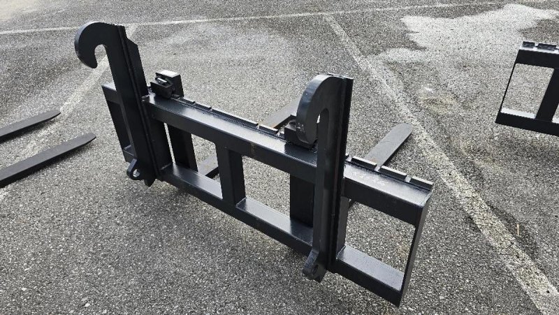 2026 BIG Palettengabel JCB Q-Fit 1600