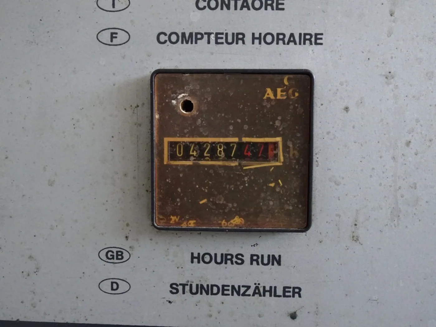 SCREW COMPRESSOR CECCATO MODEL RL40, SECOND-HAND MACHINE - 5