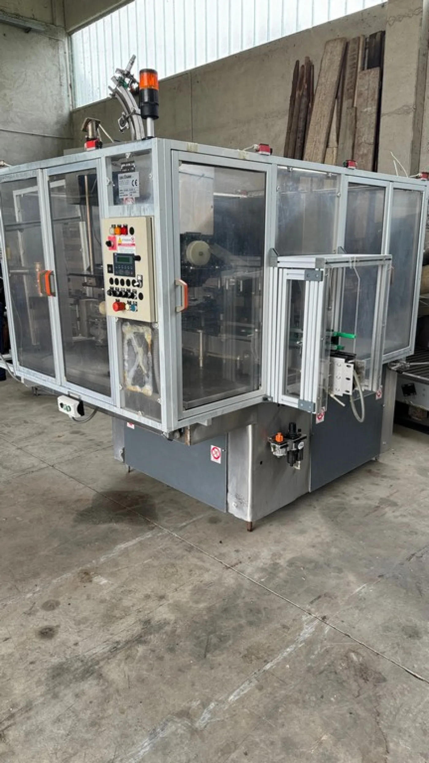 ROBINO E GALANDRINO WIREHOODER MODEL REKORD WITH 16 HEADS, SECOND-HAND MACHINE - 2