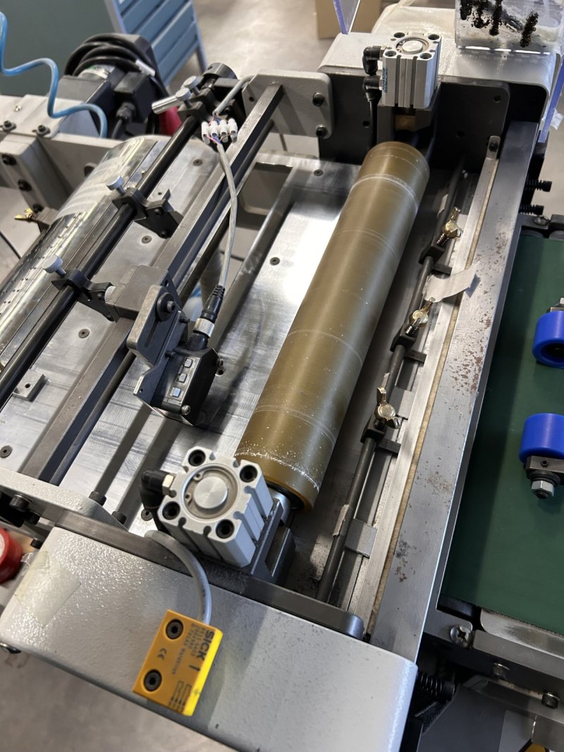 LINK LABEL ISH 330 Cross Cutter