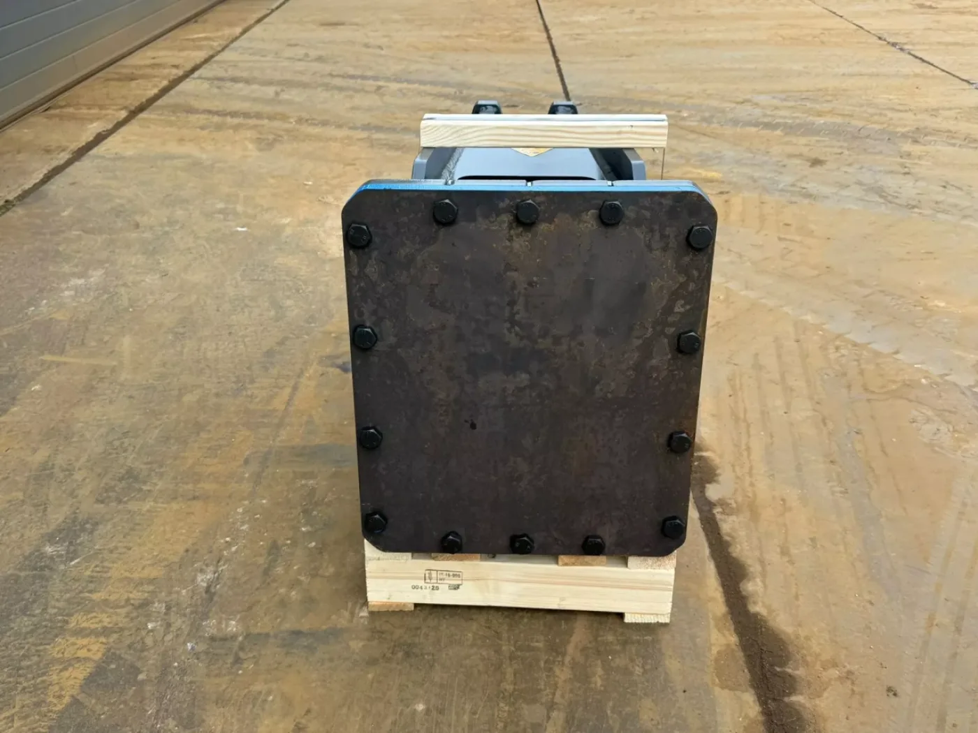 Hammer HS1000 fits 8-16 Ton excavator - 8