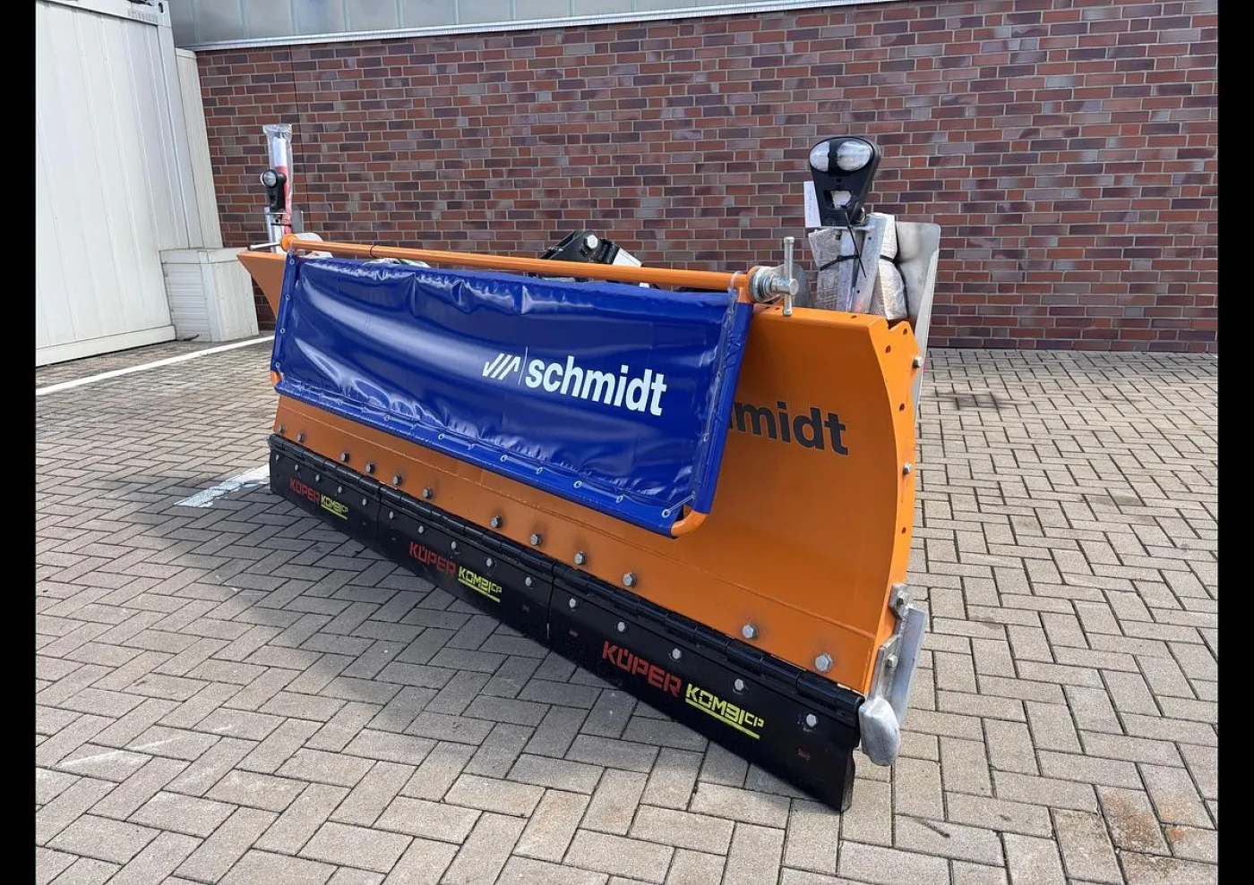 Aebi Schmidt CP3 Schneepflug - 1