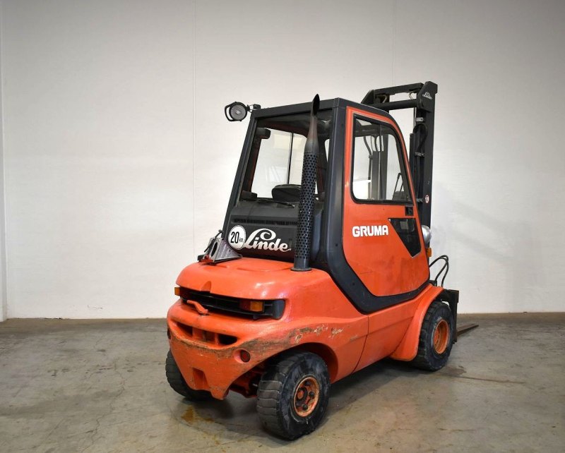 Frontstapler Linde H 30 D 351-03 (1999)