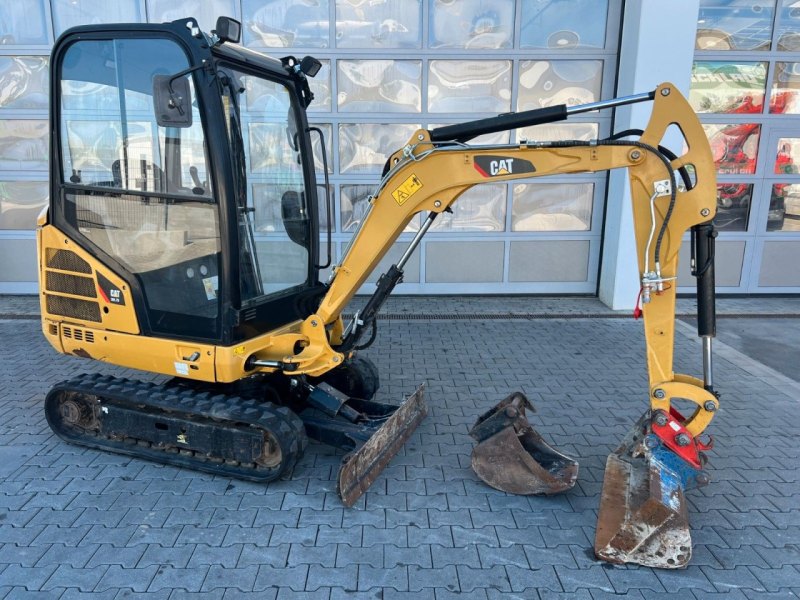 Cat 301.7D / 2015 / nur 1.912h /