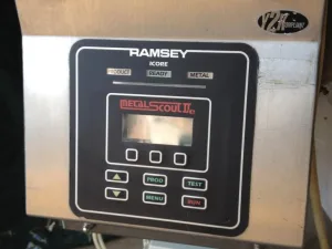 RILEVATORE DI METALLI VERTICALE – RAMSEY – METAL SCOUT IIE