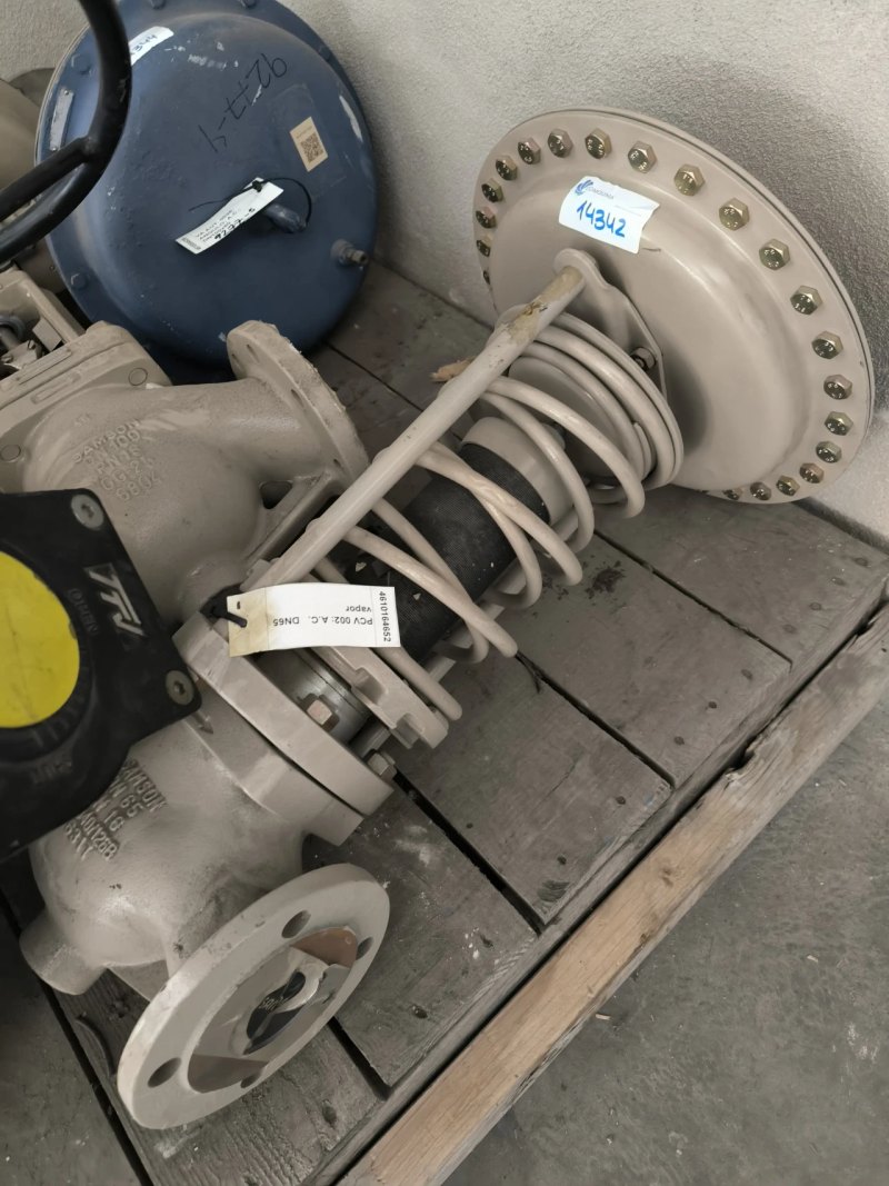 PRESSURE REDUCING CONTROL VALVE SAMSON DN65 PN16