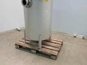Air filter tank