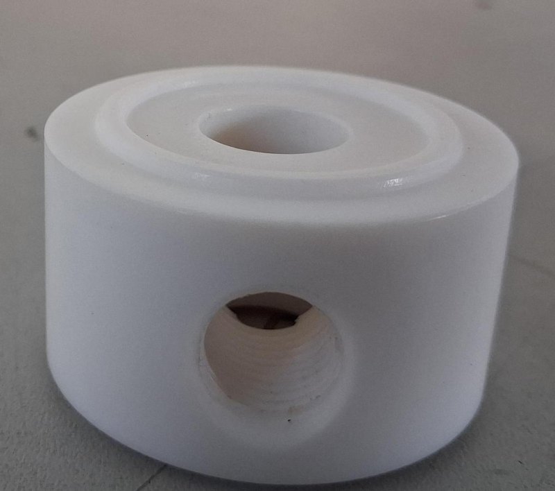 Normag Adapter aus PTFE (weiß) mit Anschluss G 1/4“ Innengewinde auf PF25-Anschluss