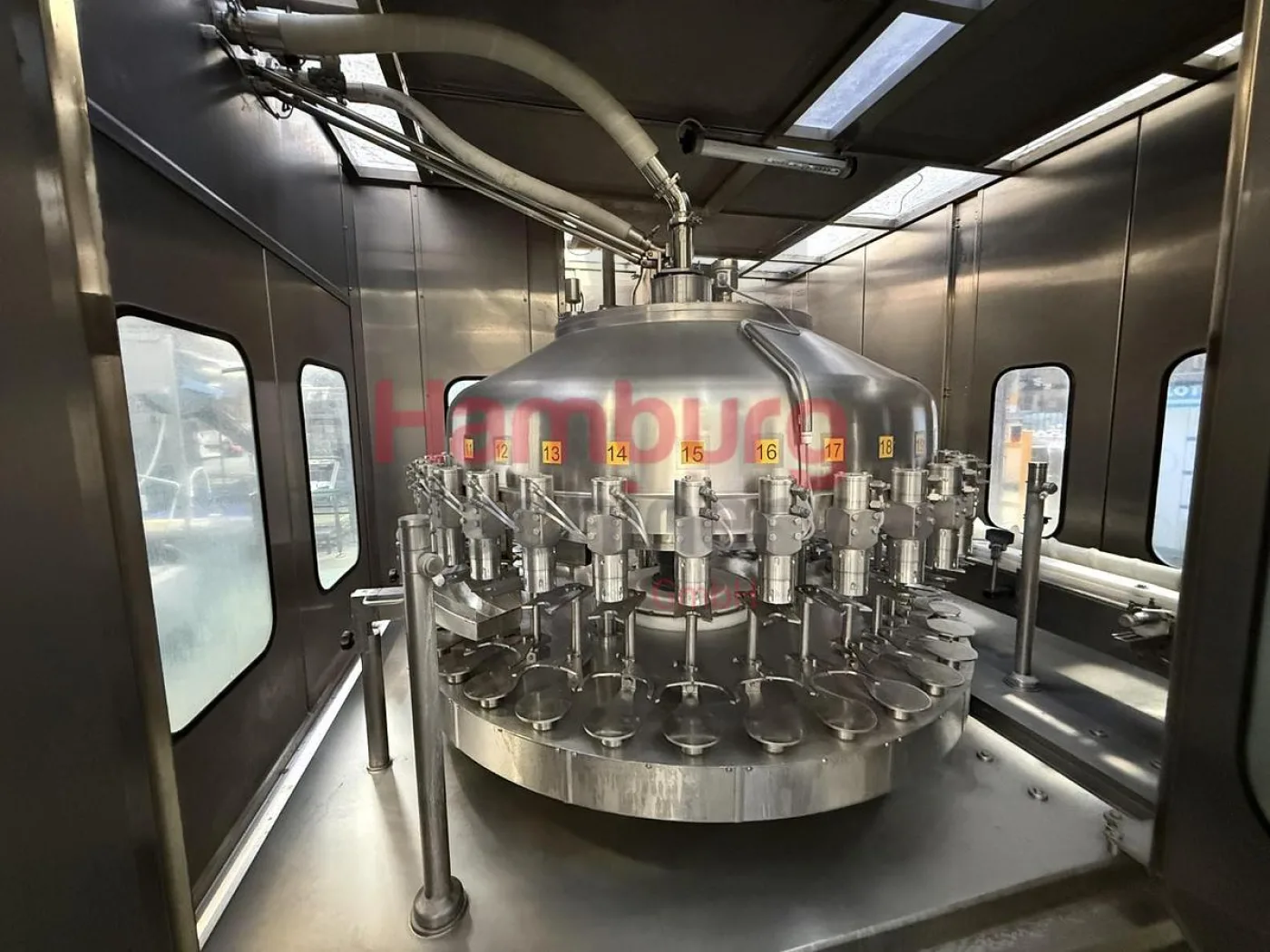Filling, closing, labelling and packing line for plastic containers of 2 liter with fresh milk - Weightpack WFT 32.10.160 - 8