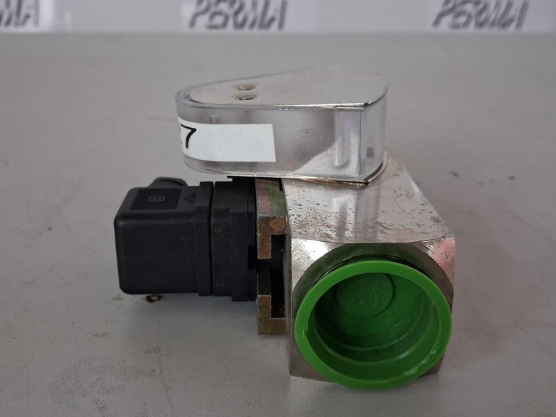 KOBOLD SMV Flow Monitor with Switch Output