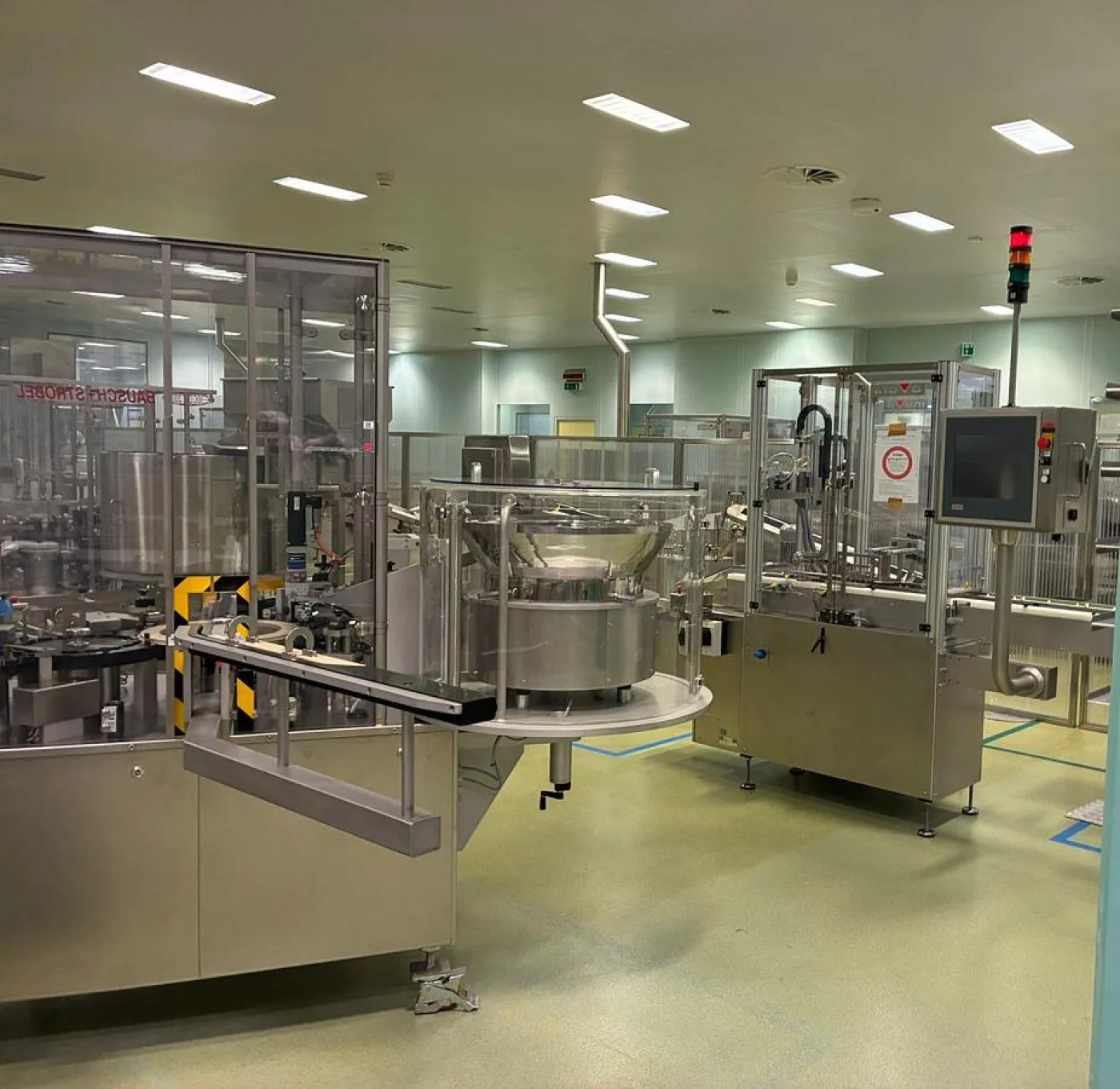 Uhlmann Blisterlinie – Reinraum, vollautomatisch, sofort verfügbar - 1