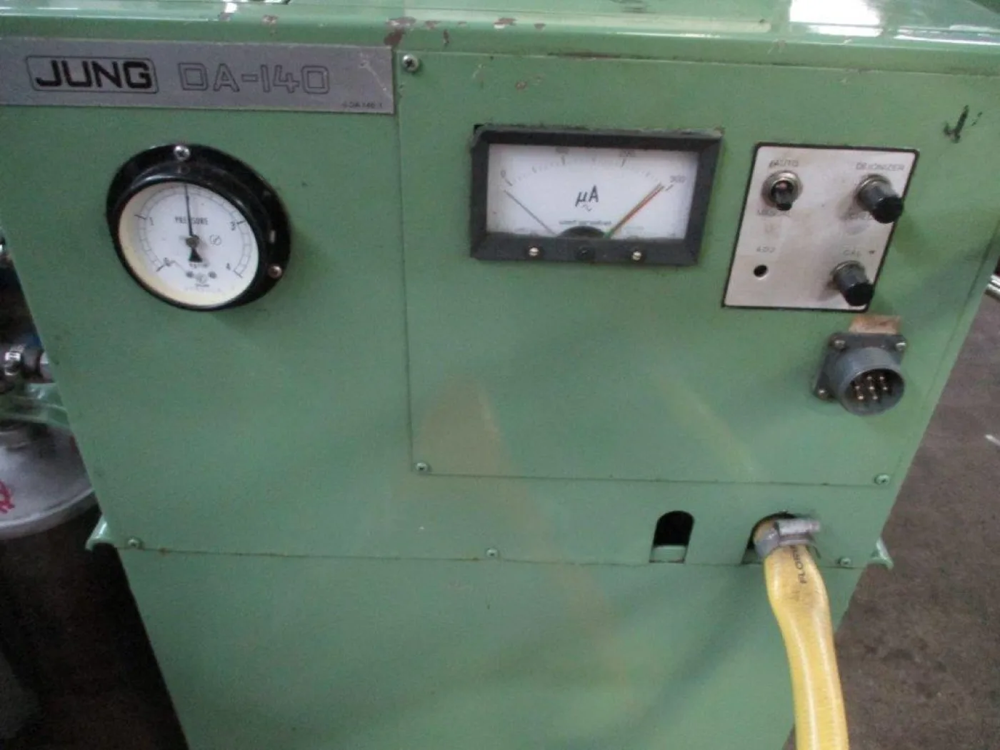 DA 140 / JD 502 JUNG 1982 - 3