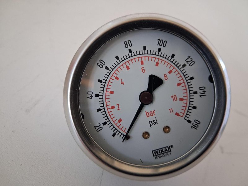 WIKA Flüssigkeitsgefülltes Druckmanometer 160 psi / 11 bar