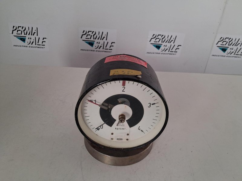 WIKA NG160 Pressure Gauge 0–4 bar with Inductive Contact
