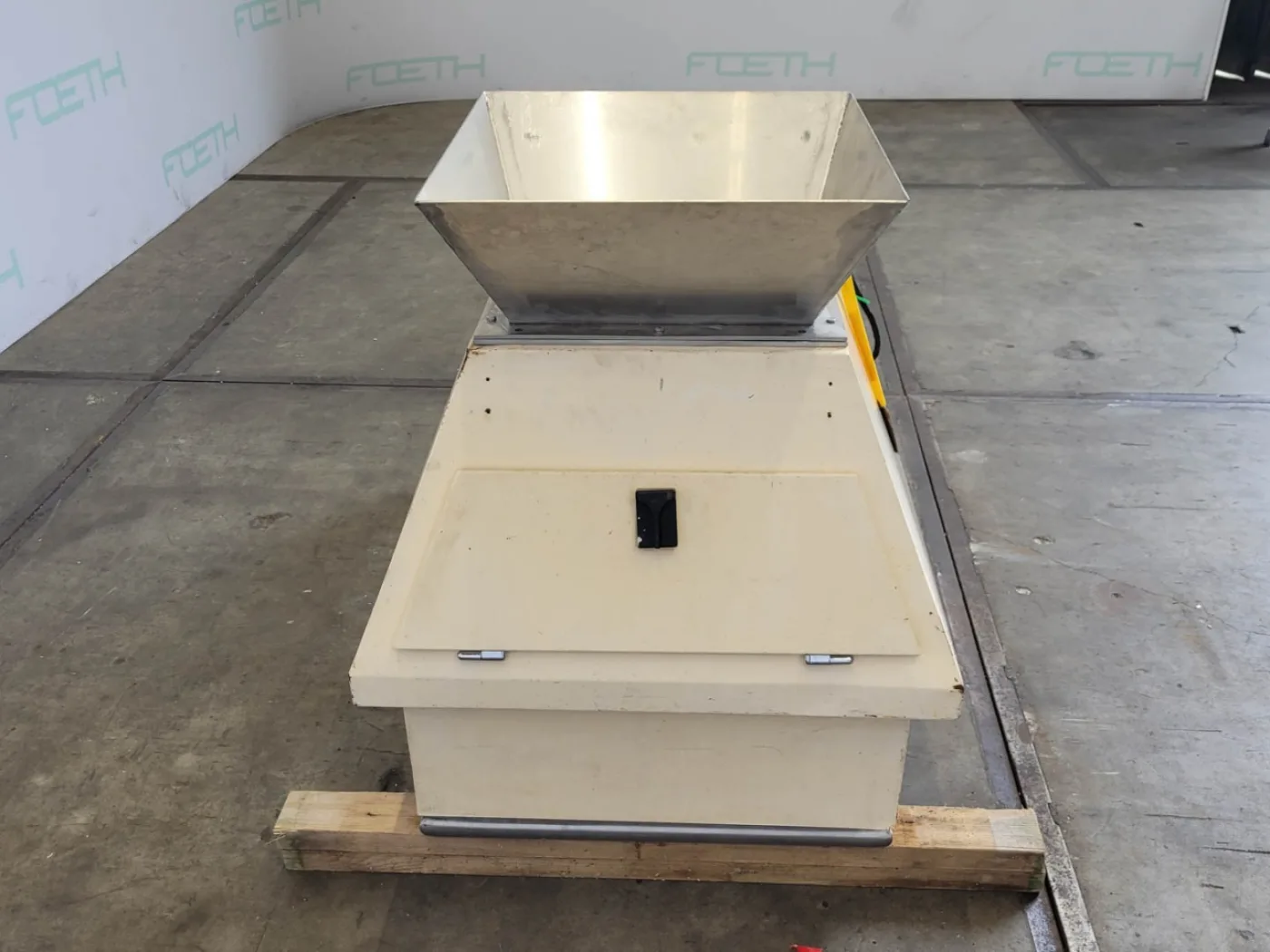 Kemutec 4808 Betagrind - Sieve granulator - 7