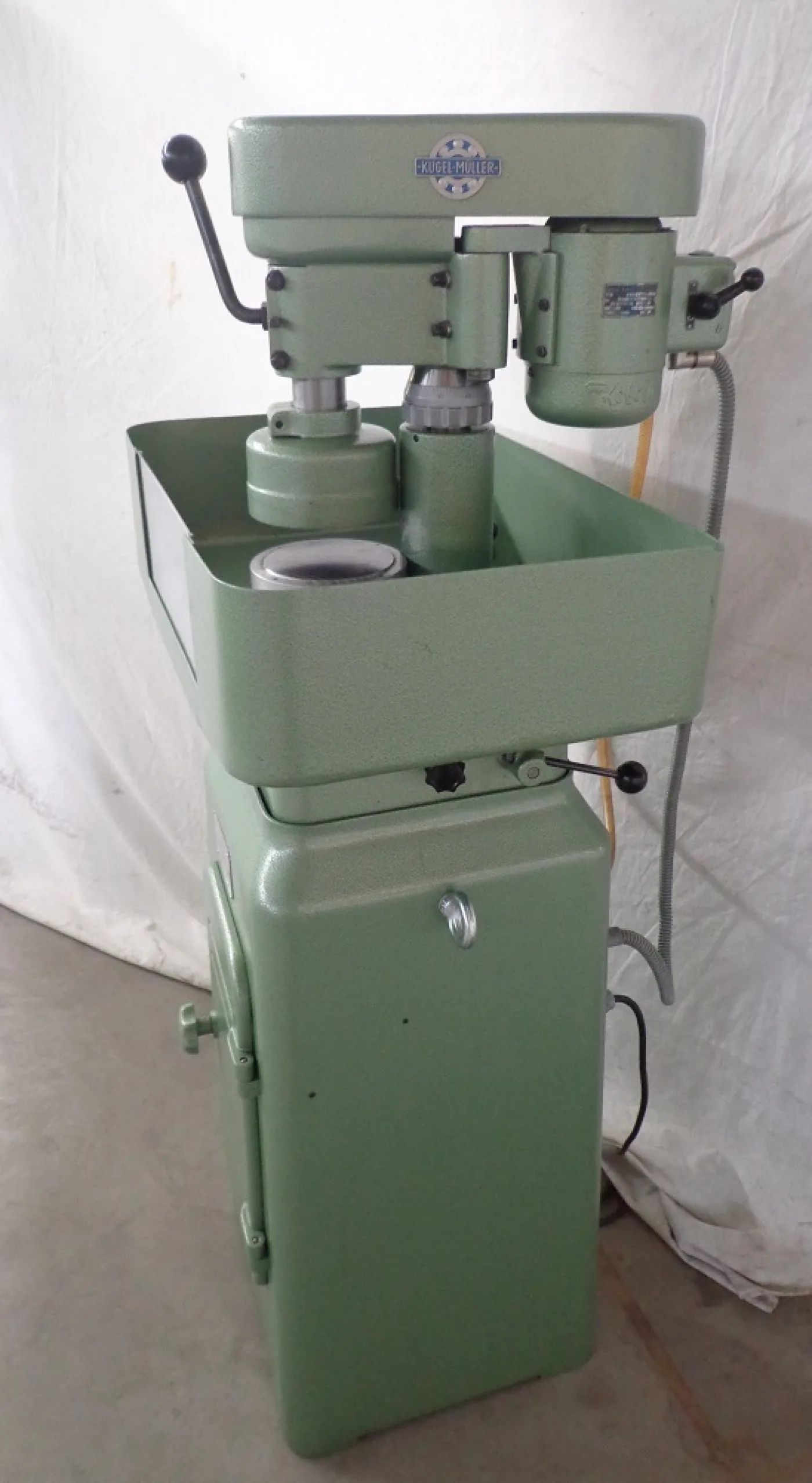 PLANEUSE A MEULE CLOCHE “MUELLER” TYPE MPS 1 - 3