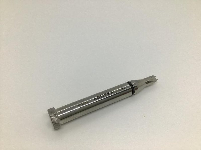 Smith and Nephew 013645