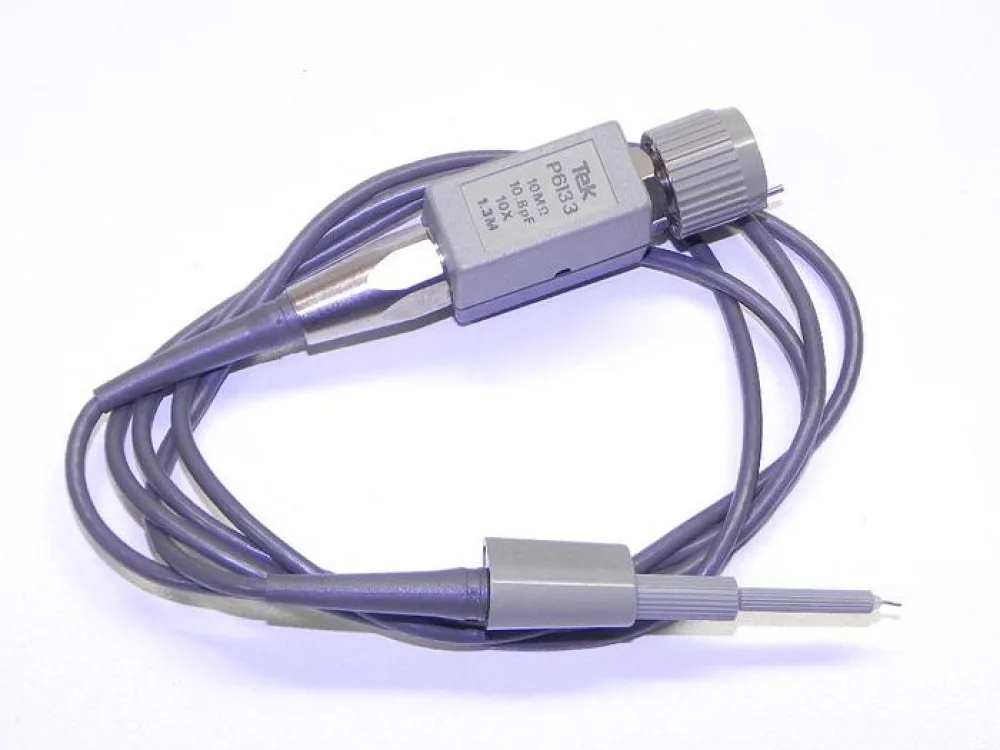 Tektronix P6133