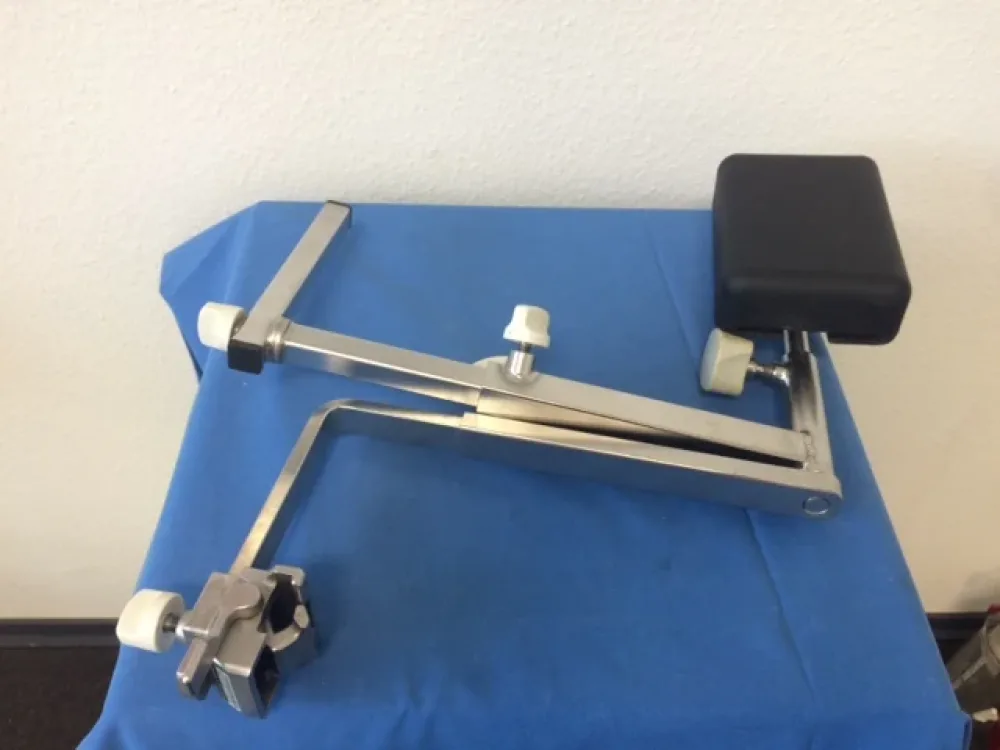 Maquet Lagerungsstütze mit Befestigungsklobe