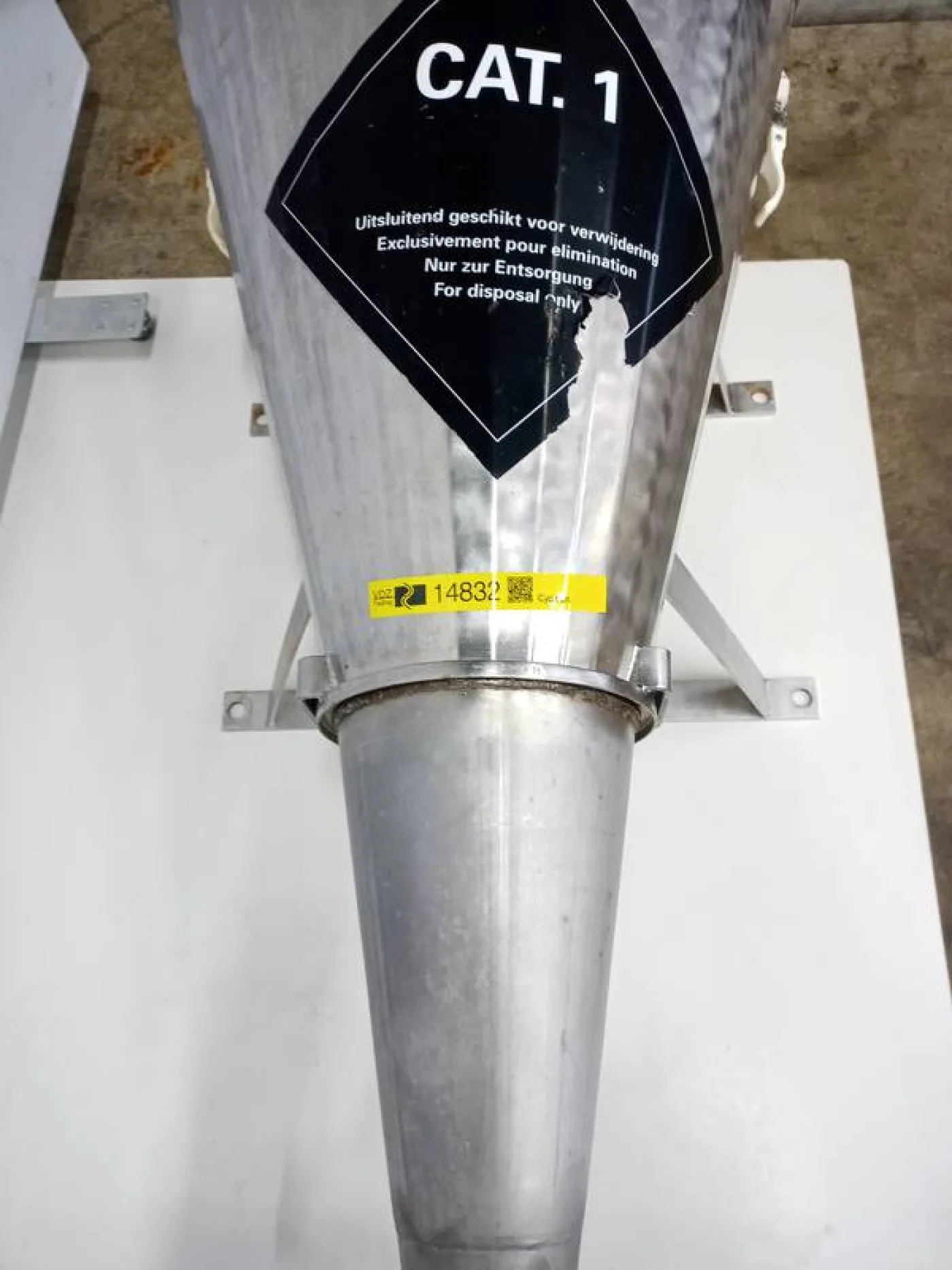 Cyclone for spinal cord removal - 2