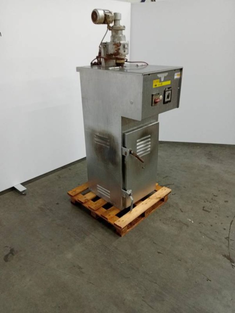 Smoking generator