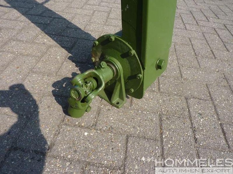Schottel steering stand