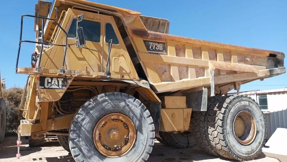 CATERPILLAR Dumper LKW CAT 773 B