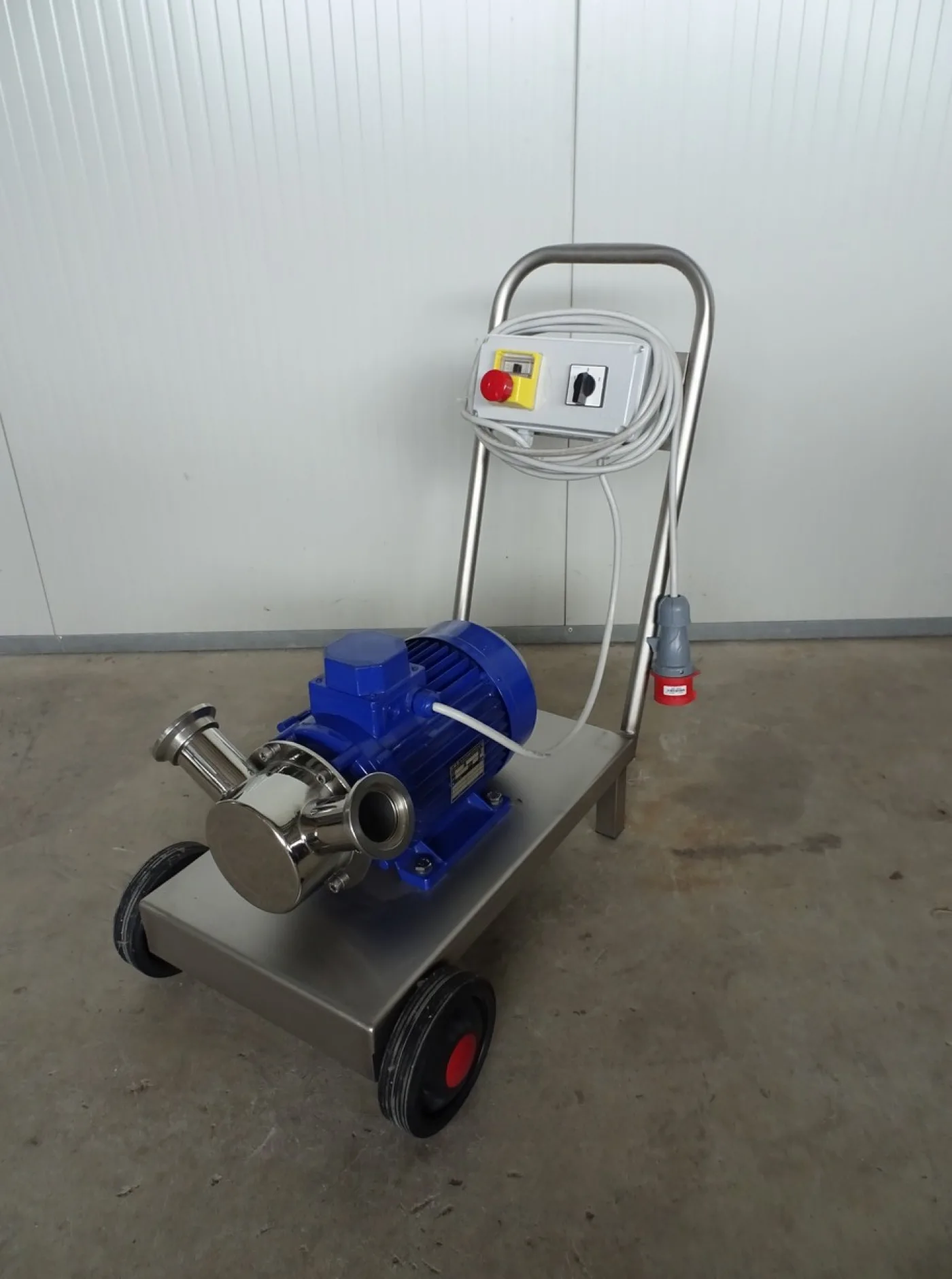 PUMP – ELECTRIC PUMP IN STAINLESS STEEL WITH FOOD NEOPRENE IMPELLER MOD. EURO 50 1 SPEED THREE PHASE 380 VOLTNEW MACHINE - 3