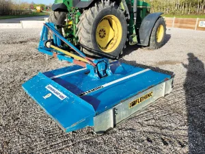 Fleming Superfloat 6SM side arm grass topper