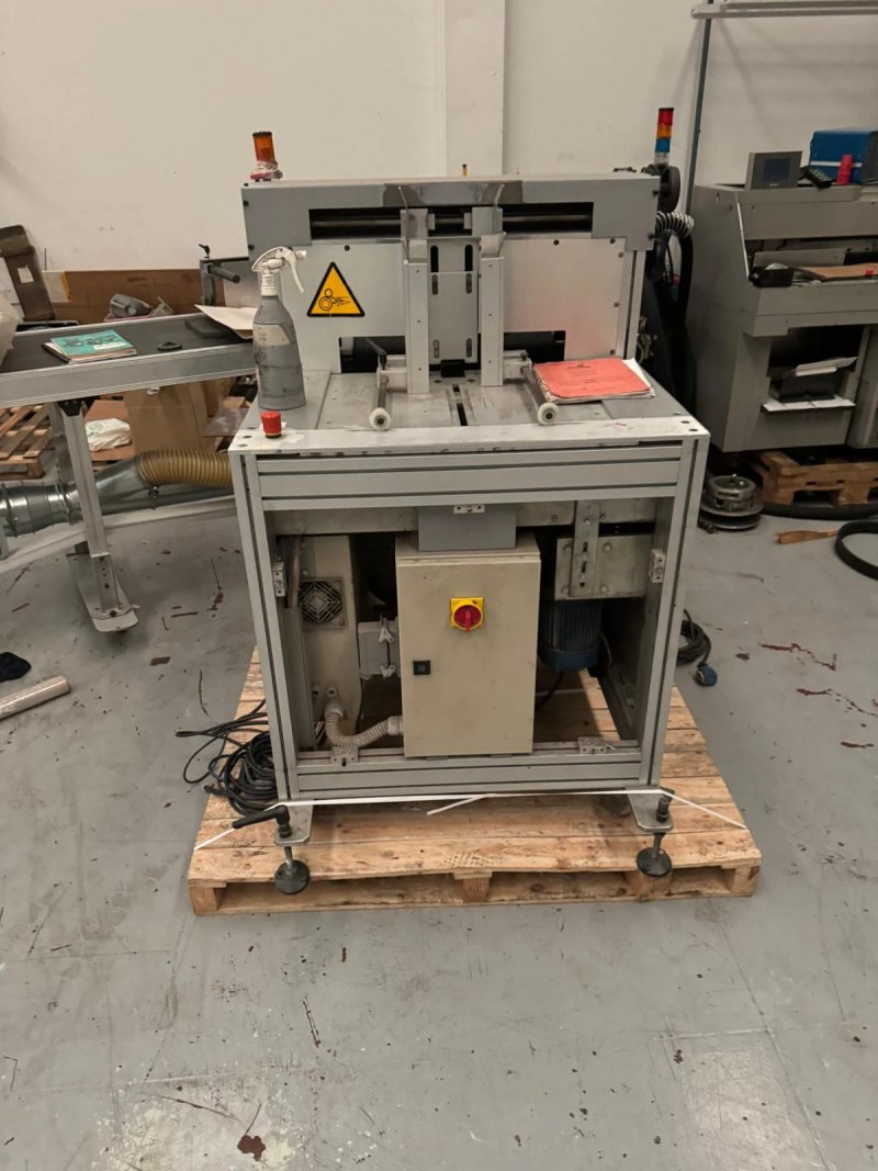 Solema Fastbook book block feeder