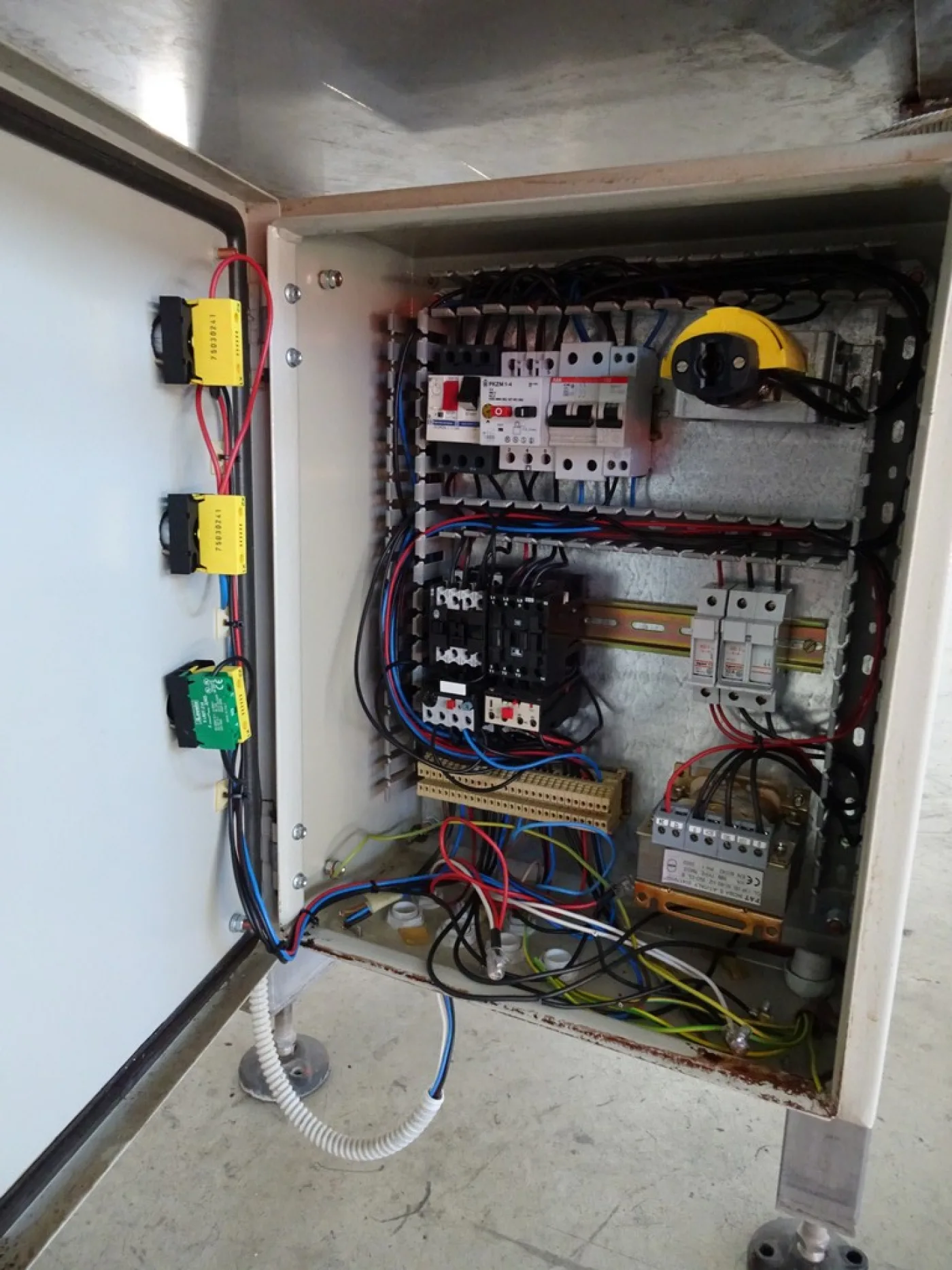 DEVICE FOR LEVEL CONTROL BRAND FT SYSTEM, WITH PNEUMATIC EJECTOR, SECOND-HAND MACHINE - 3