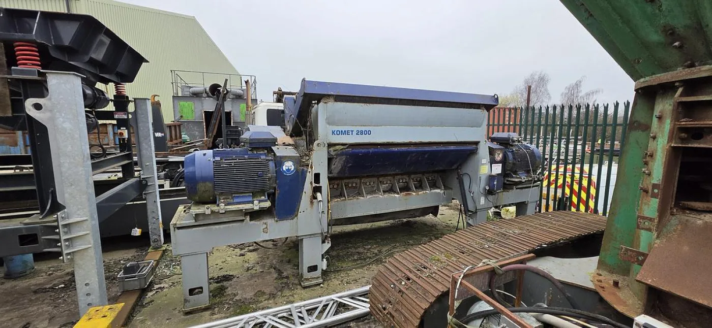 2005 Lindner Komet 2800 Single-Shaft Slow-Speed Shredder - 1