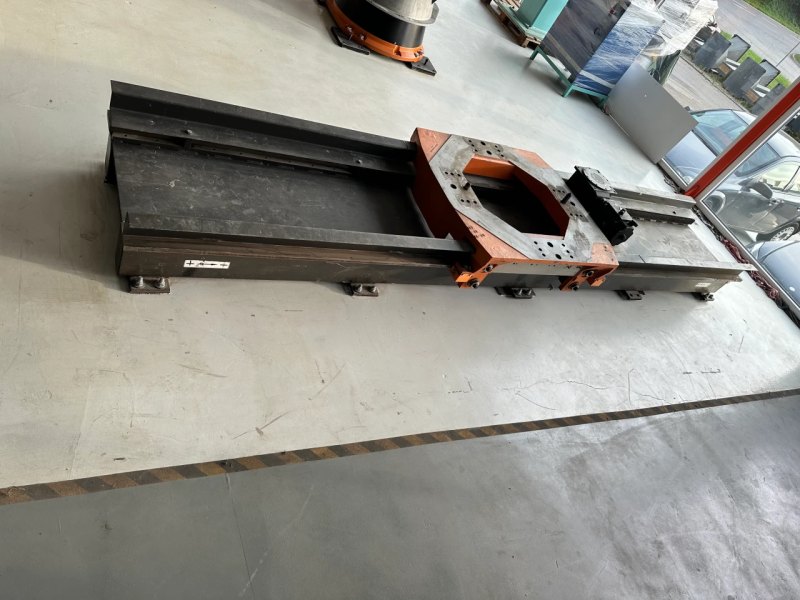 KUKA KL1500/2 4m