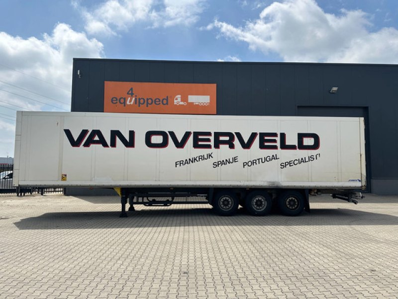 Schmitz Cargobull SKO24 / SAF DISC / 2x LIFTAXLE / GALVANIZED / NL-TRAILER / DAMAGED