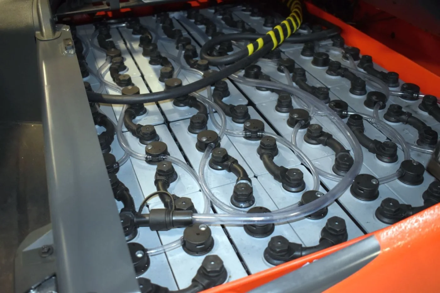 Frontstapler Linde E 30/600 H 1252 (2023) - 5