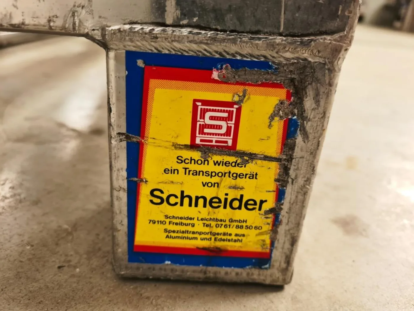 PALLET IN ALLUMINIO – SCHNEIDER – LKE - 4