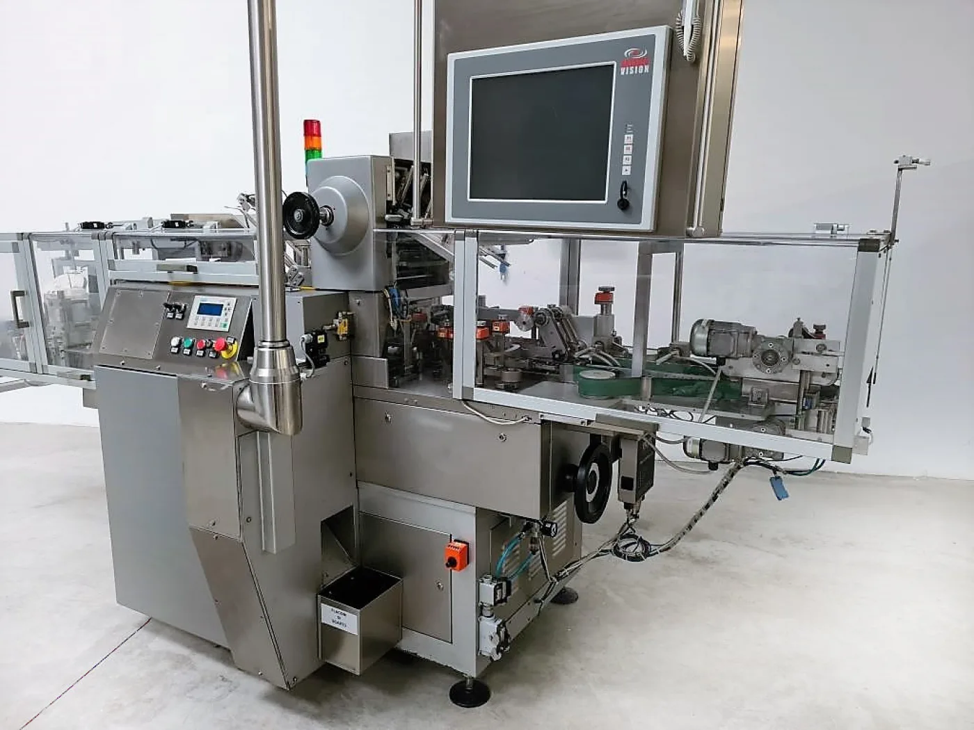 ASTUCCIATRICE AUTOMATICA ORIZZONTALE – IMA – MOD. K150C - 7