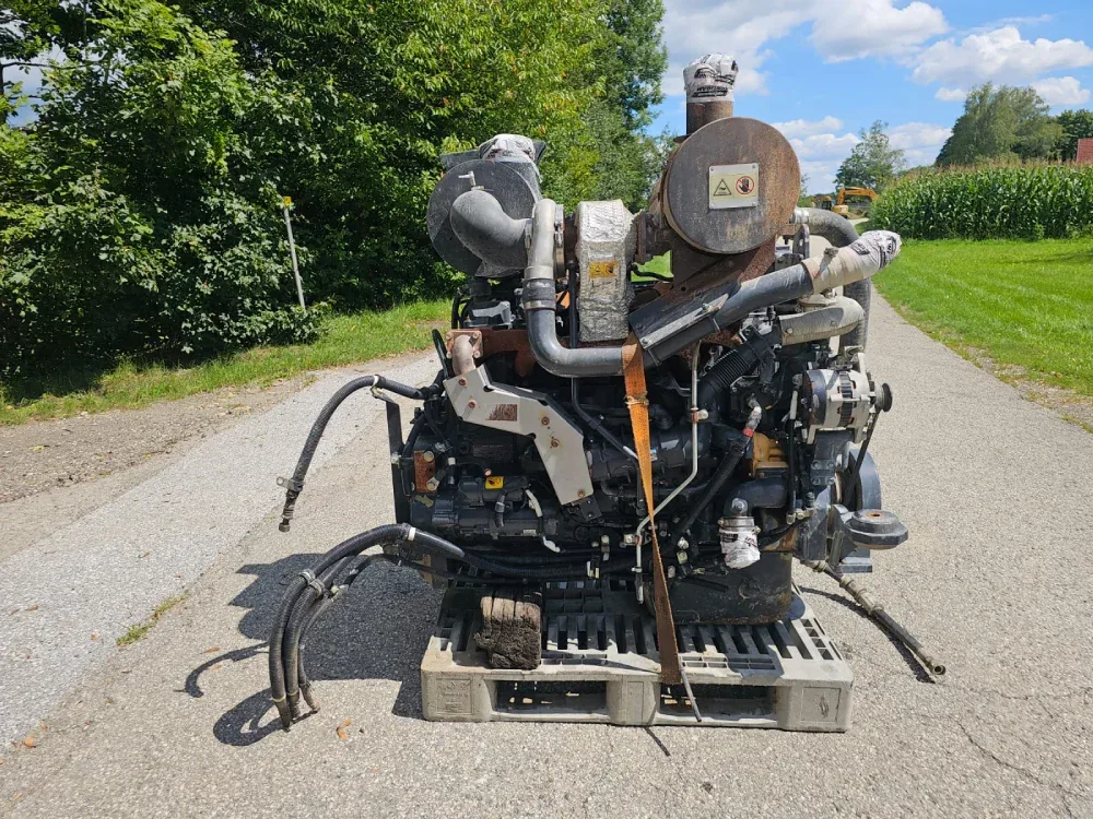 Komatsu - Motor SAA6D125E-5 - für Komatsu WA 480