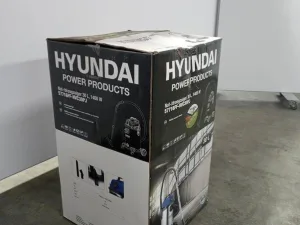 Vacuum cleaner. Wet or dry