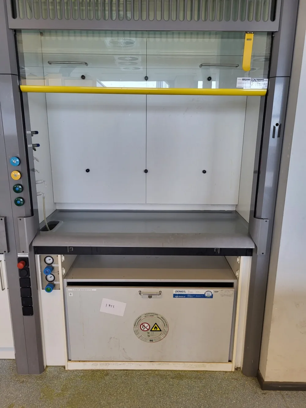 1955 - Used S+B Fumehood (150cm)